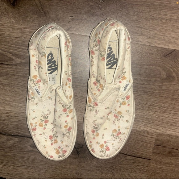 Vans Women's Floral Canvas Slip-On Sneakers - Cream - Picture 3 of 4